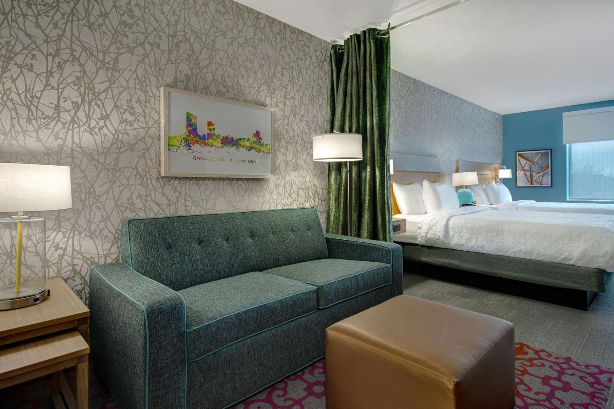 Home2 Suites By Hilton Grand Rapids Airport Kentwood Bagian luar foto