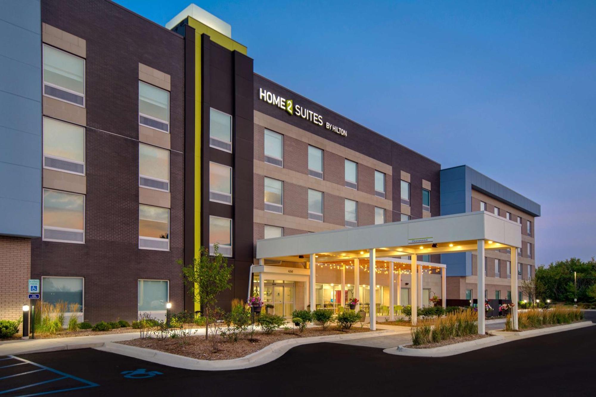 Home2 Suites By Hilton Grand Rapids Airport Kentwood Bagian luar foto
